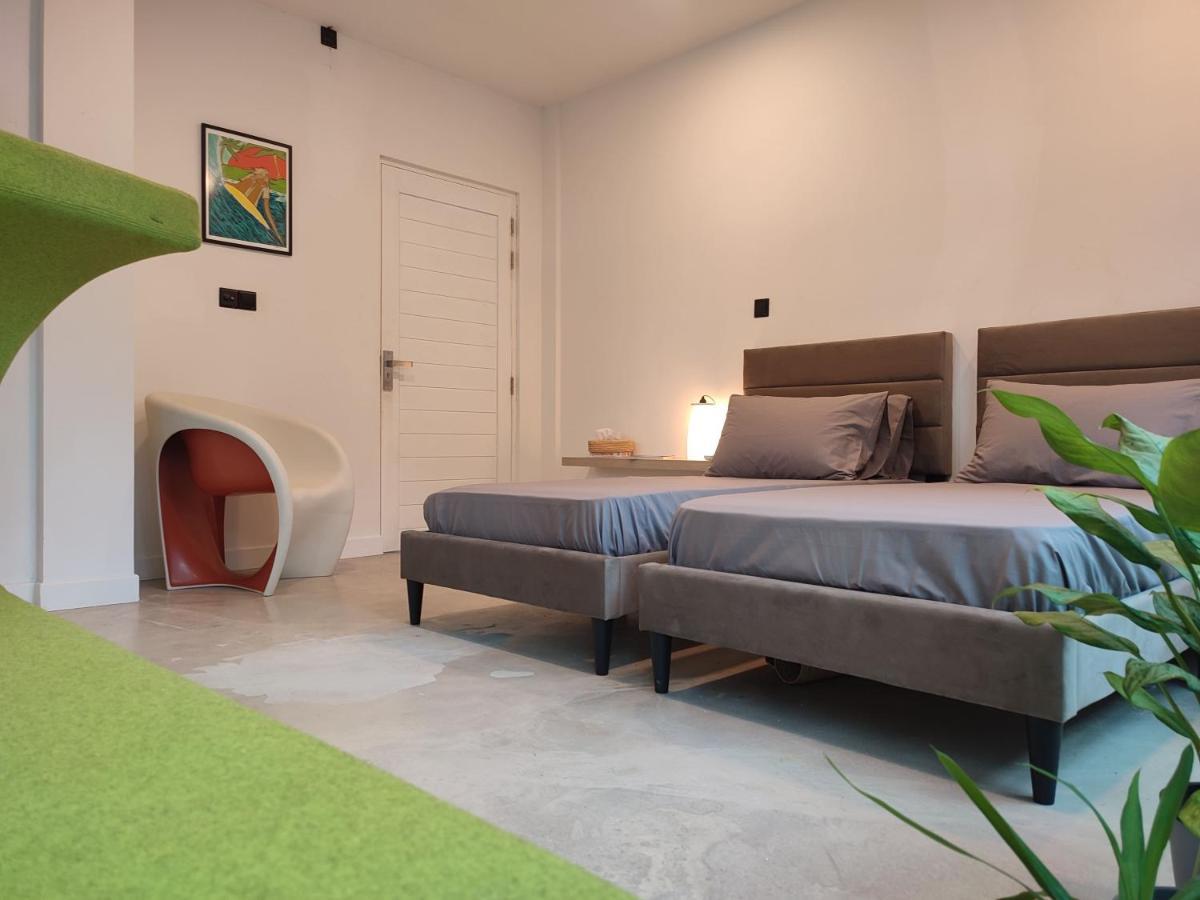 Eq Surf Retreat Hotel Muli Екстериор снимка