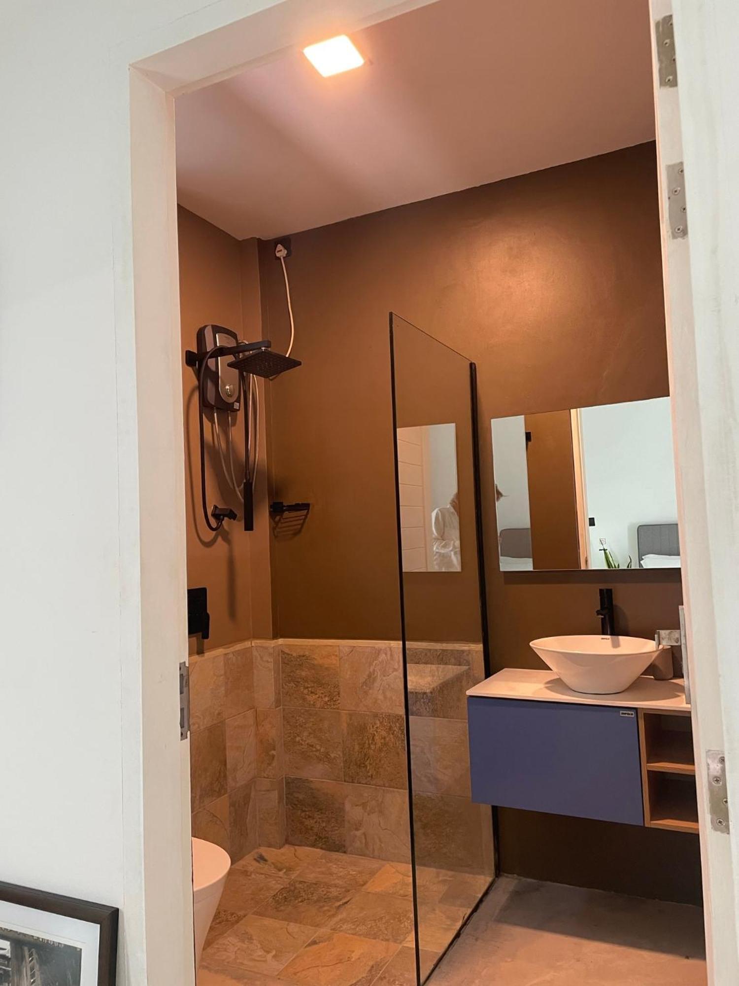 Eq Surf Retreat Hotel Muli Екстериор снимка