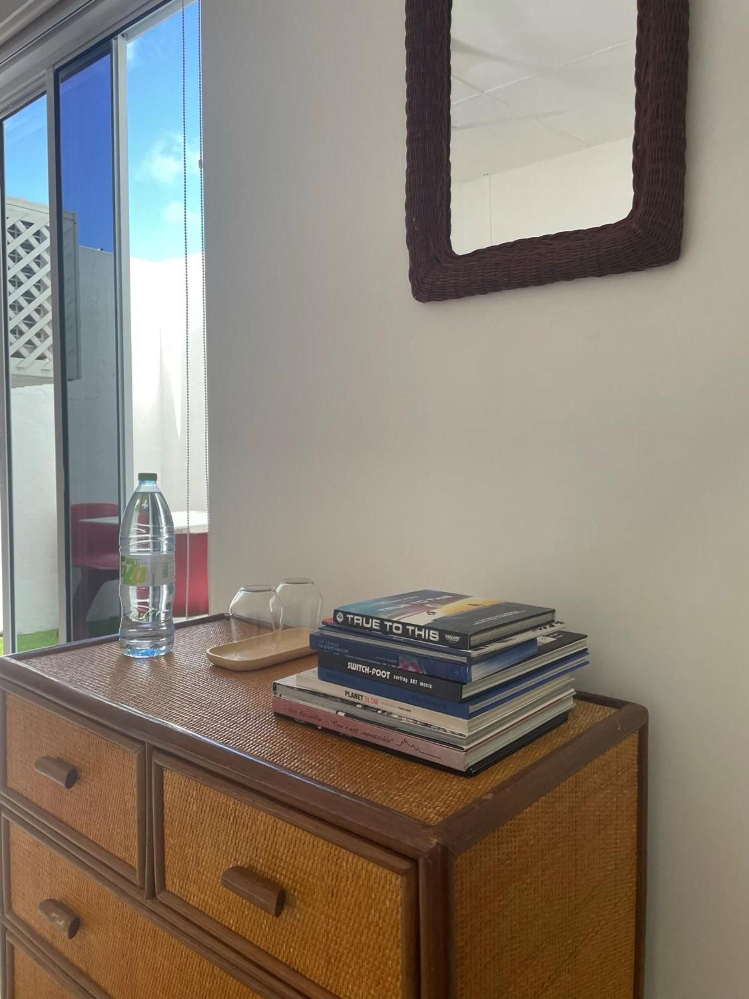 Eq Surf Retreat Hotel Muli Екстериор снимка